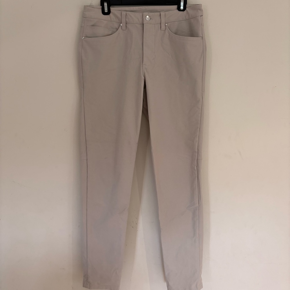 lululemon athletica Men's ABC Performance Pants in Light Beige Sz 31 x 32